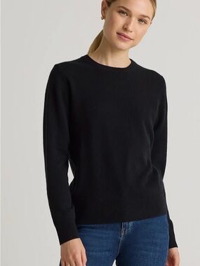 Quince Mongolian Cashmere Black Crewneck Sweater